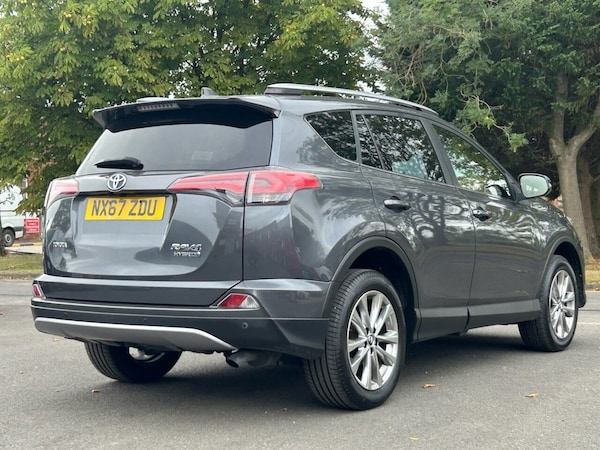 Used Toyota RAV4 2017 for sale - 75693114: Photo 15