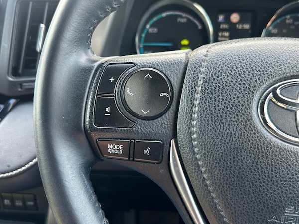 Used Toyota RAV4 2017 for sale - 75693114: Photo 47