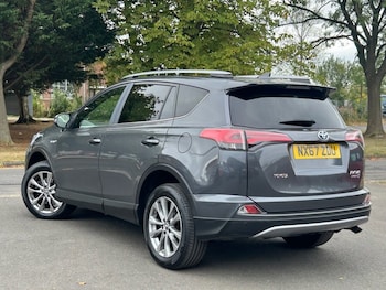 Used Toyota RAV4 2017 for sale - 75693114: Photo