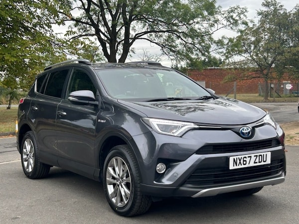Used Toyota RAV4 2017 for sale - 75693114: Photo 6