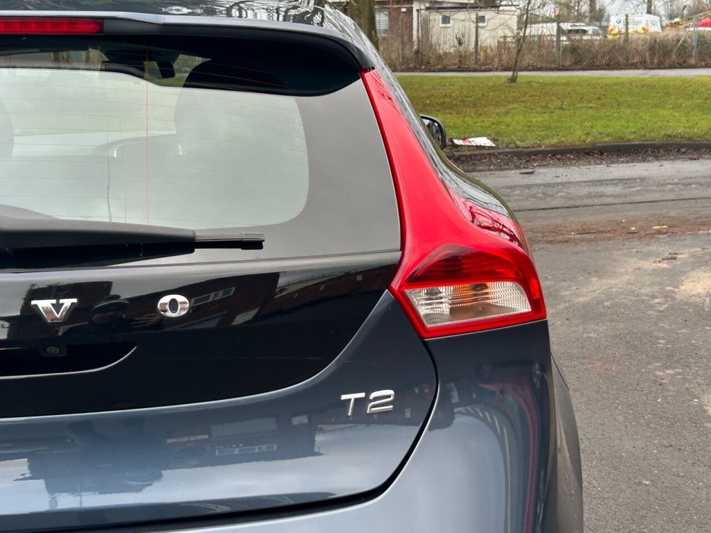 Used Volvo V40 2018 for sale - 77764648: Photo 13