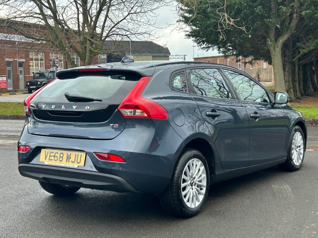 Used Volvo V40 2018 for sale - 77764648: Photo 16