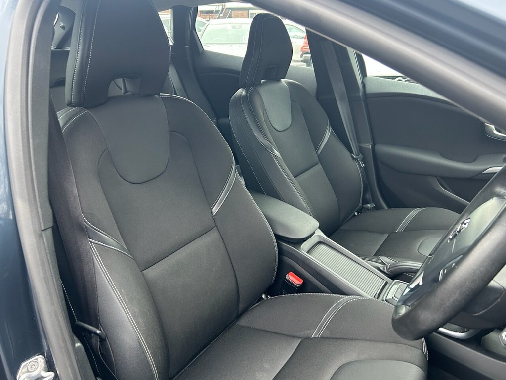 Used Volvo V40 2018 for sale - 77764648: Photo 24
