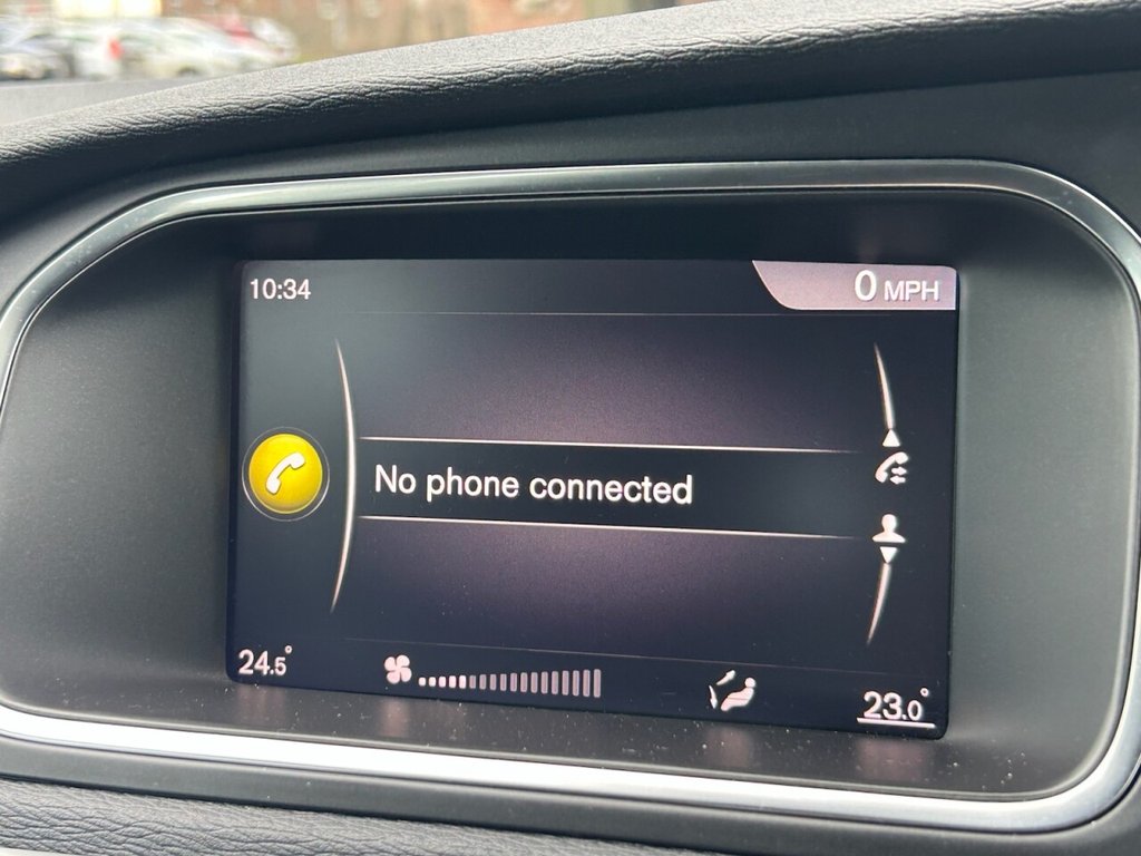 Used Volvo V40 2018 for sale - 77764648: Photo 33