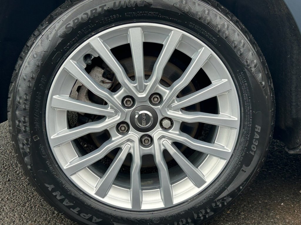 Used Volvo V40 2018 for sale - 77764648: Photo 43