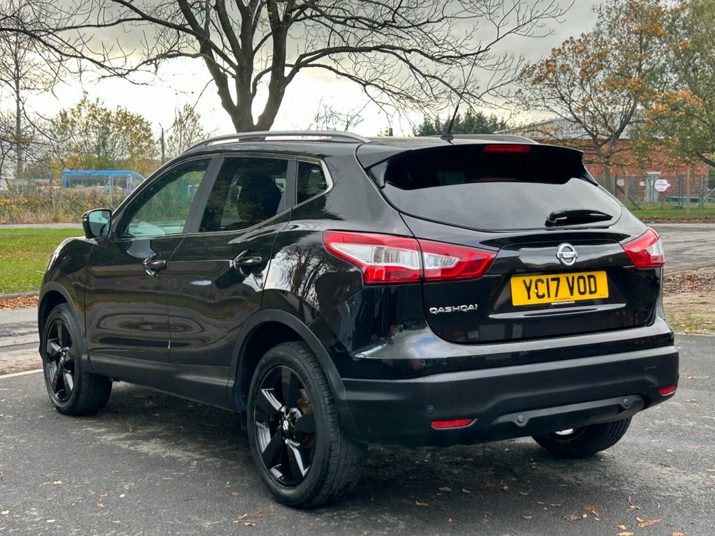 Used Nissan Qashqai 2017 for sale - 76686132: Photo 11