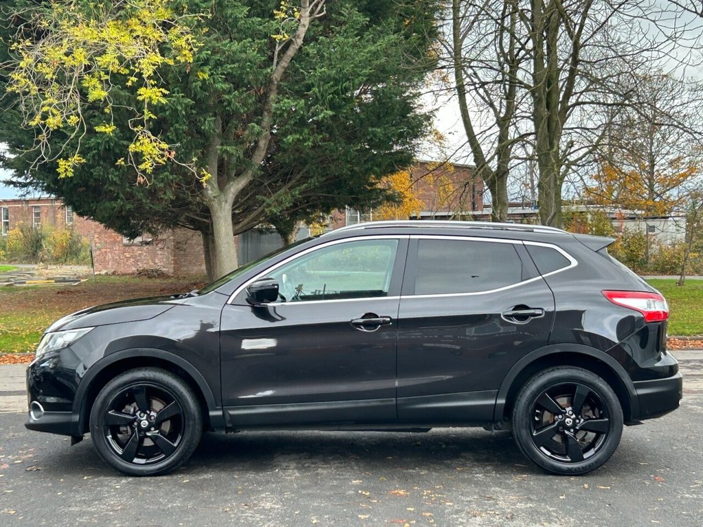 Used Nissan Qashqai 2017 for sale - 76686132: Photo 18