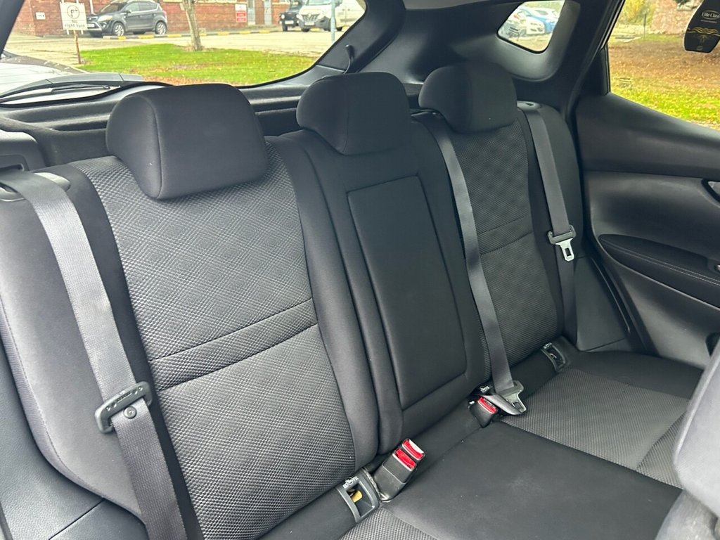 Used Nissan Qashqai 2017 for sale - 76686132: Photo 40