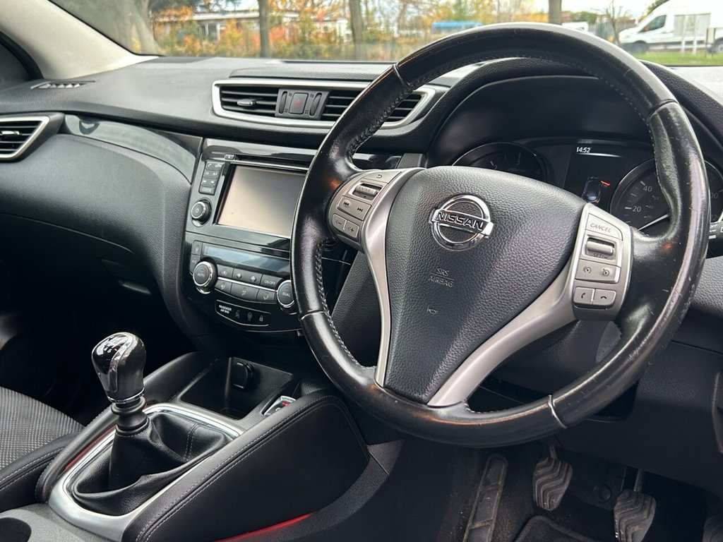 Used Nissan Qashqai 2017 for sale - 76686132: Photo 41