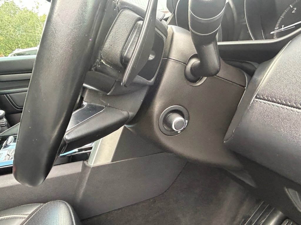 Used Land Rover Discovery 2017 for sale - 75877383: Photo 39