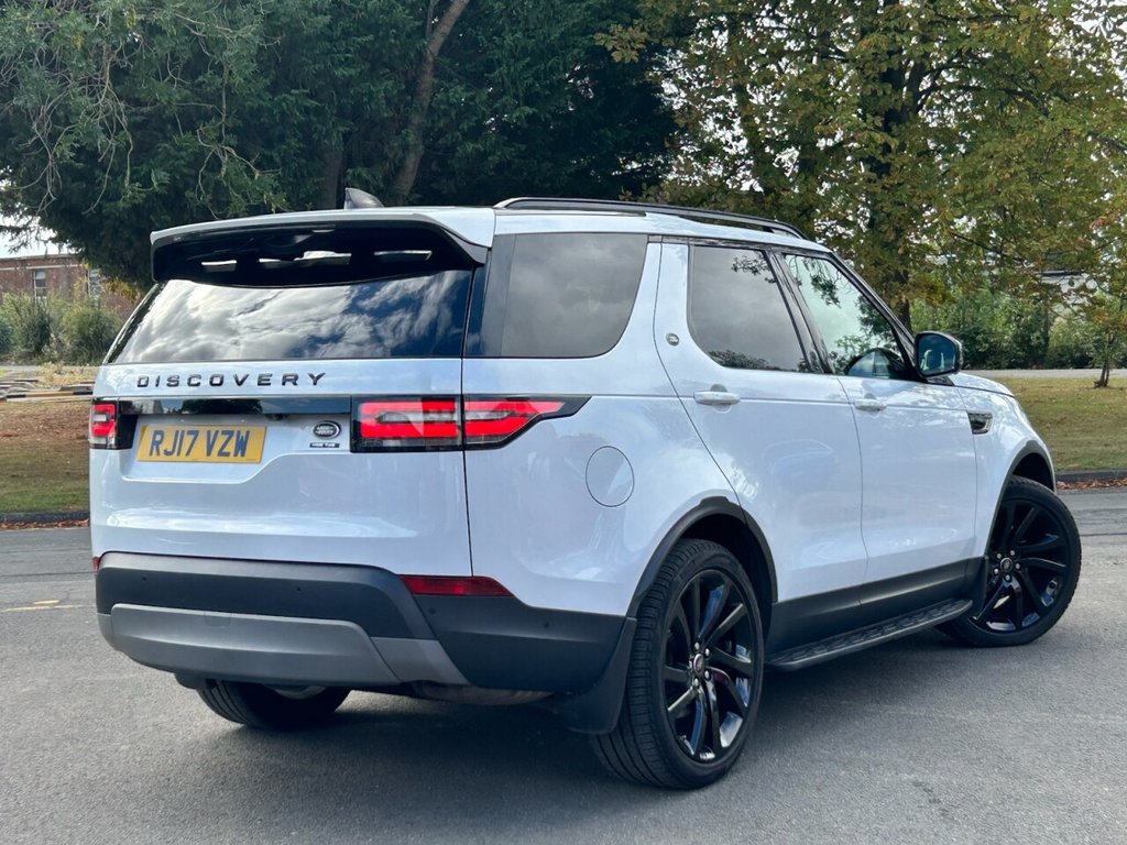 Used Land Rover Discovery 2017 for sale - 75877383: Photo 4