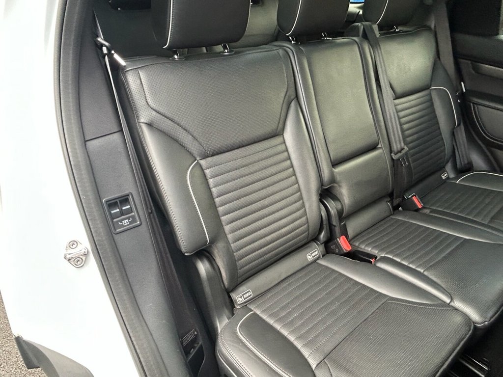 Used Land Rover Discovery 2017 for sale - 75877383: Photo 41