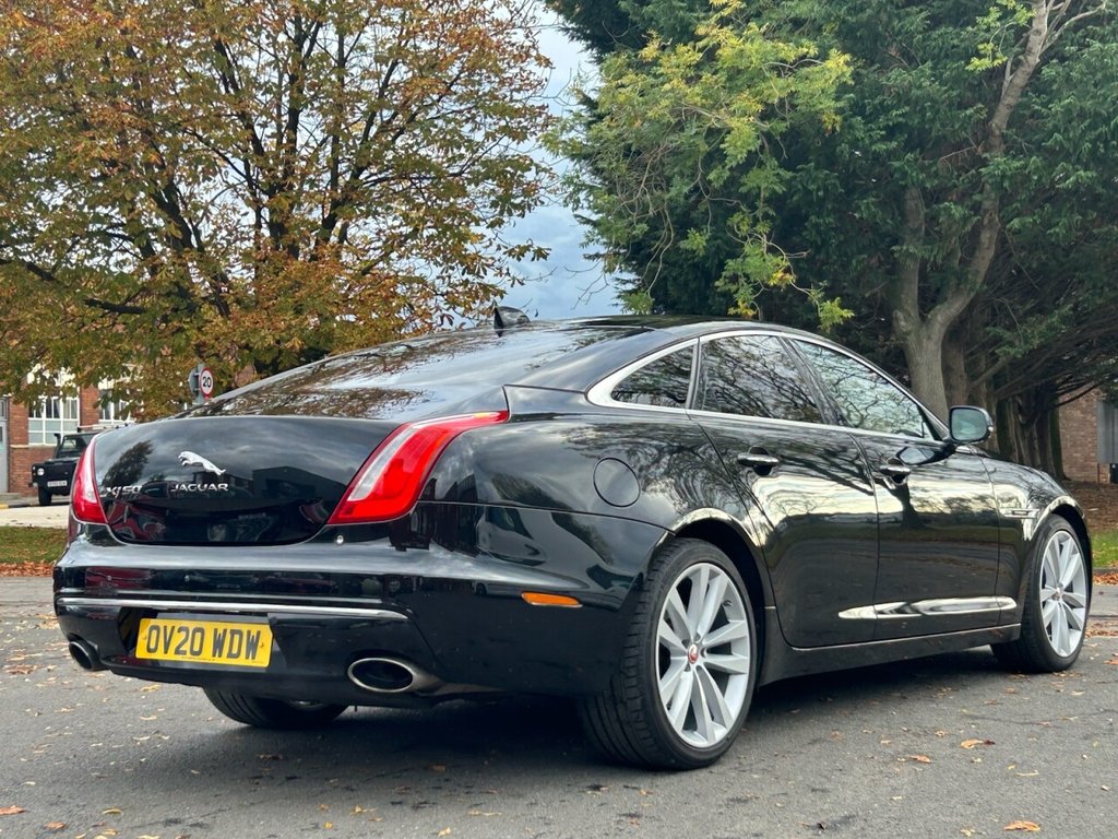 Used Jaguar XJ 2020 for sale - 76323640: Photo 19