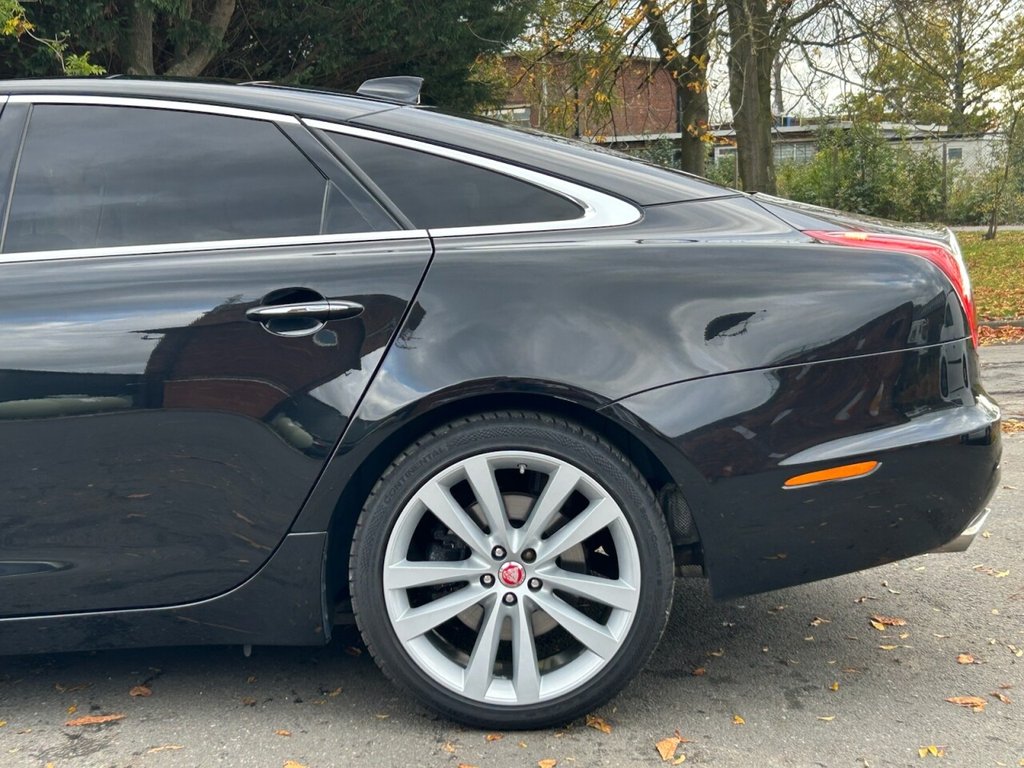 Used Jaguar XJ 2020 for sale - 76323640: Photo 27