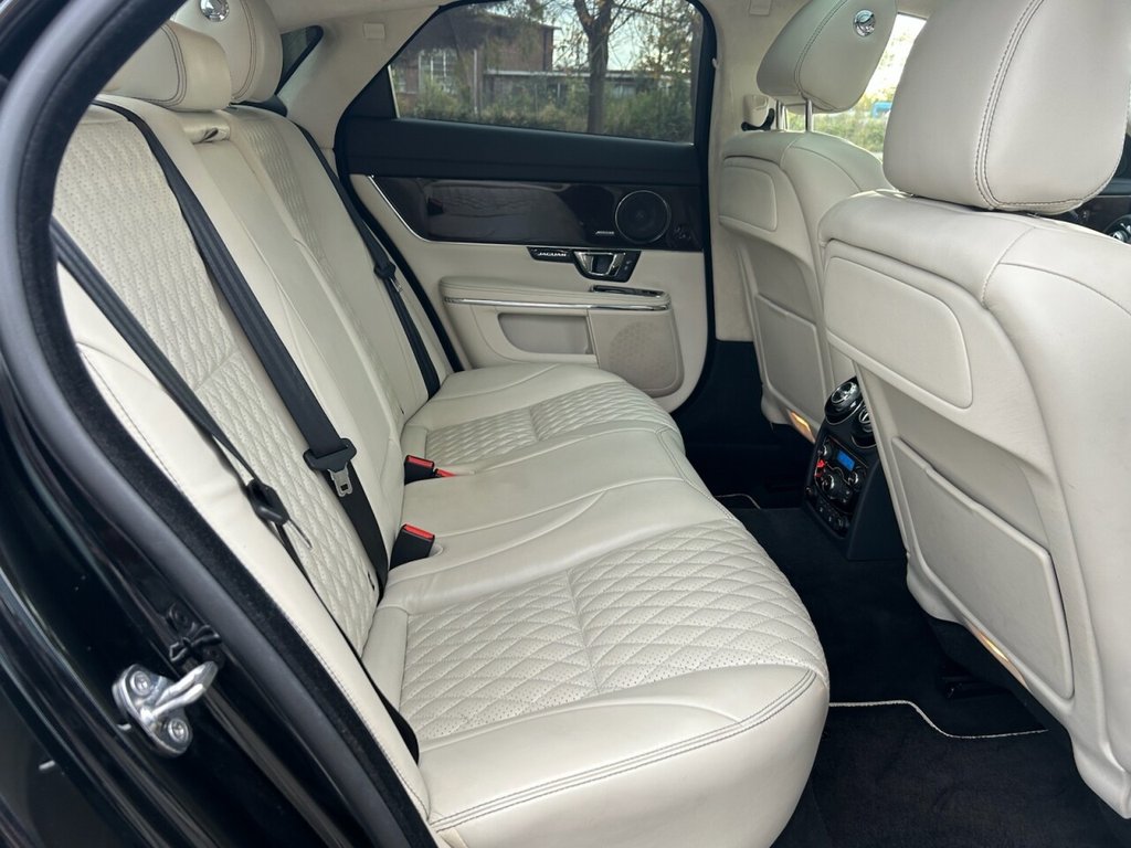 Used Jaguar XJ 2020 for sale - 76323640: Photo 35