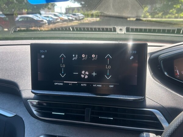 Used Peugeot 5008 2022 for sale - 75524267: Photo 31
