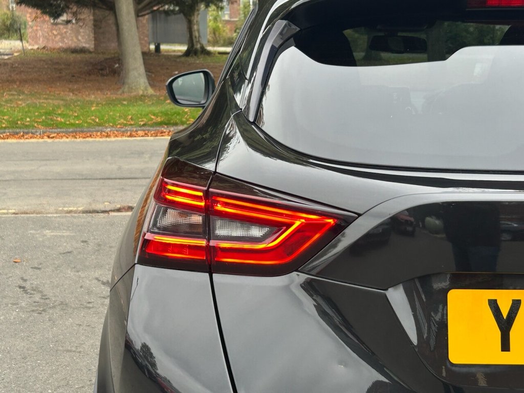 Used Nissan Juke 2021 for sale - 76210712: Photo 15