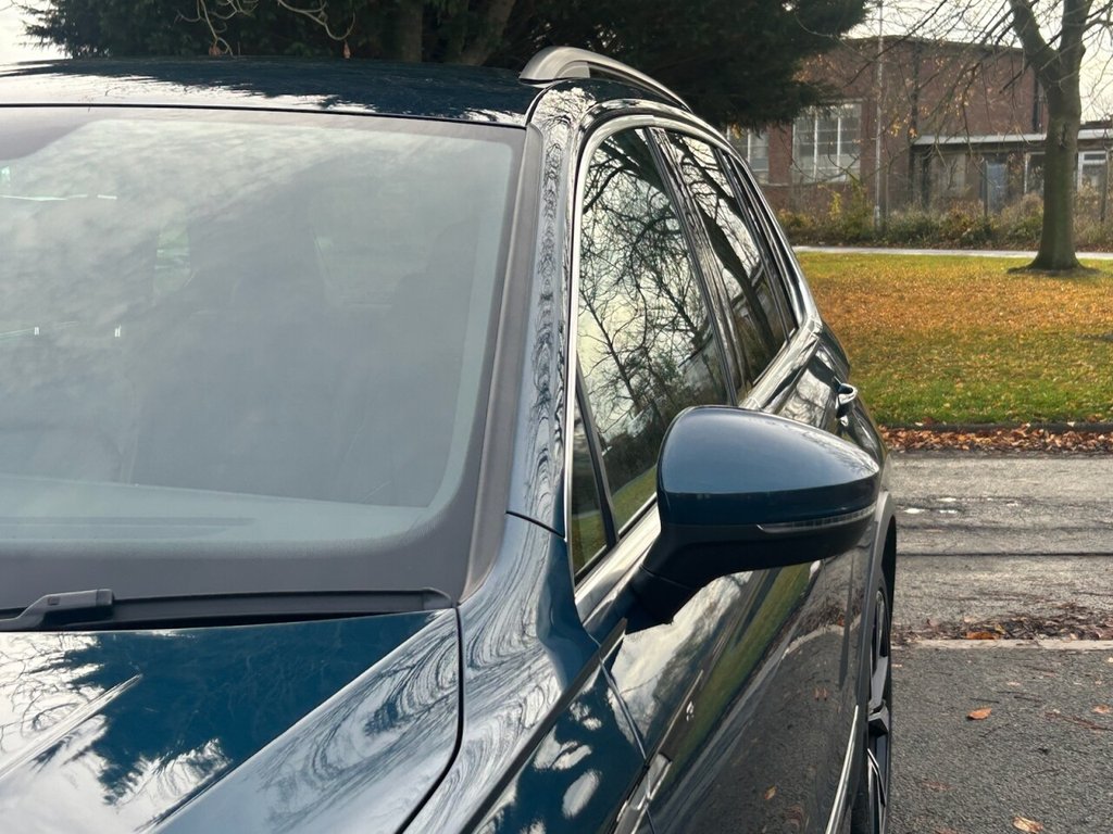 Used Volkswagen Tiguan 2023 for sale - 76536151: Photo 14