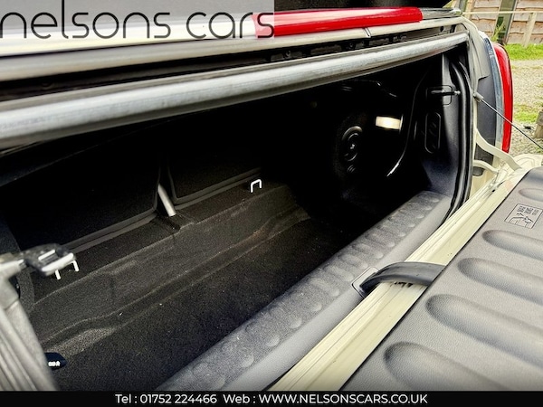 Used MINI Convertible 2017 for sale - 76287978: Photo 19