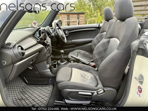 Used MINI Convertible 2017 for sale - 76287978: Photo 21