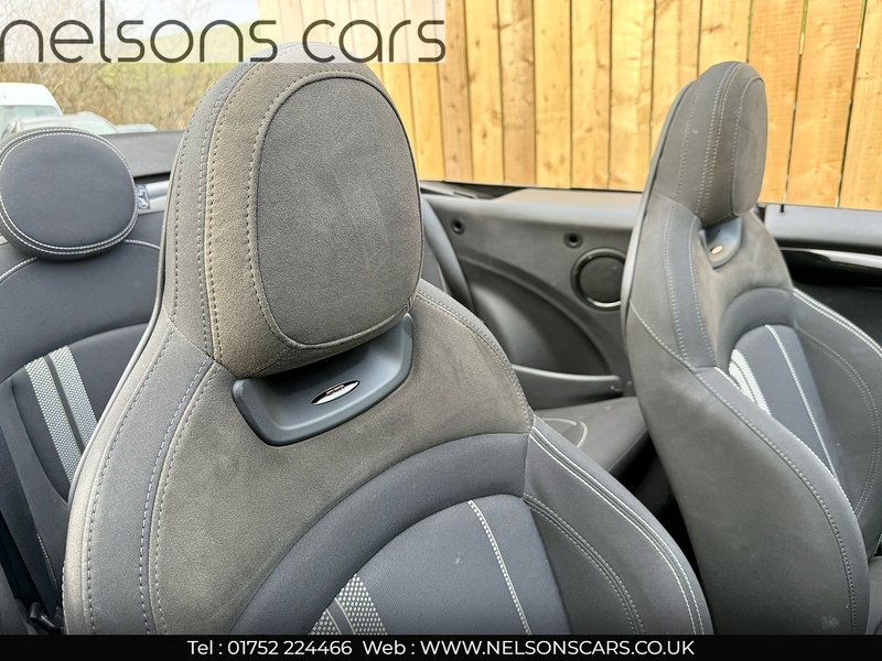 Used MINI Convertible 2018 for sale - 77836612: Photo 8