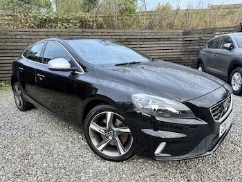 2015 - T2 R-Design - LOW MILEAGE - FSH - PHONE - CRUISE 5-Door