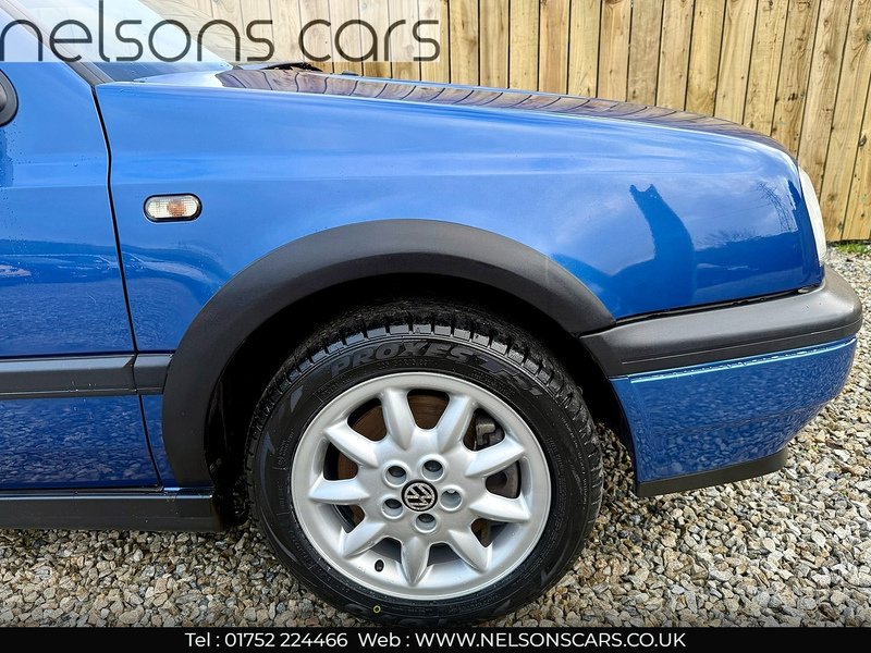 Used Volkswagen Golf 1996 for sale - 76884413: Photo 39