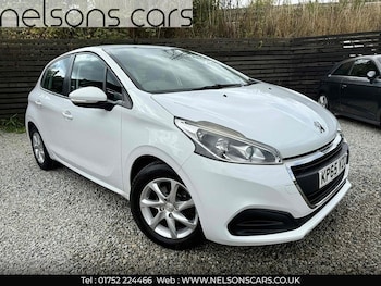 Used Peugeot 208 2015 for sale - 75643074: Photo