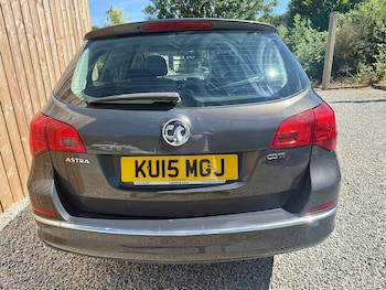 Used Vauxhall Astra 2015 for sale - 79142773: Photo