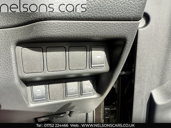 Used Nissan Qashqai 2016 for sale - 76193867: Photo 17