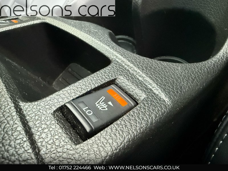 Used Nissan Qashqai 2018 for sale - 76582940: Photo 12