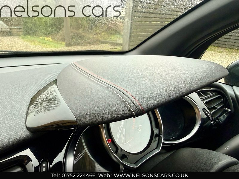 Used DS Automobiles DS 3 Cabrio 2018 for sale - 77483587: Photo 25