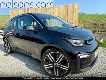 Range Extender - Twin Sunroofs - Pro Navigation - 20" Upgrade Alloys - High