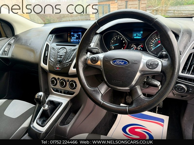 Used Ford Focus 2013 for sale - 77384800: Photo 4