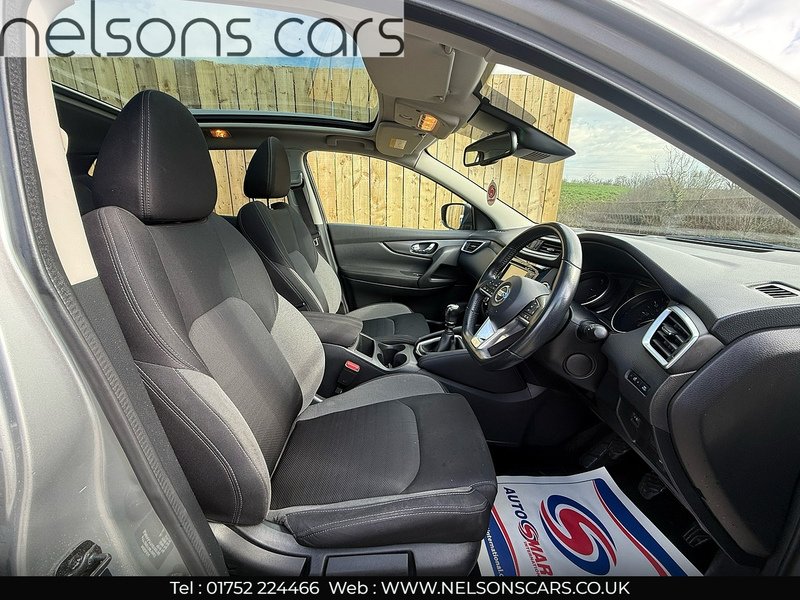 Used Nissan Qashqai 2018 for sale - 77730872: Photo 2