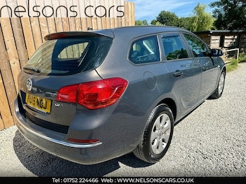 Used Vauxhall Astra 2015 for sale - 79423169: Photo