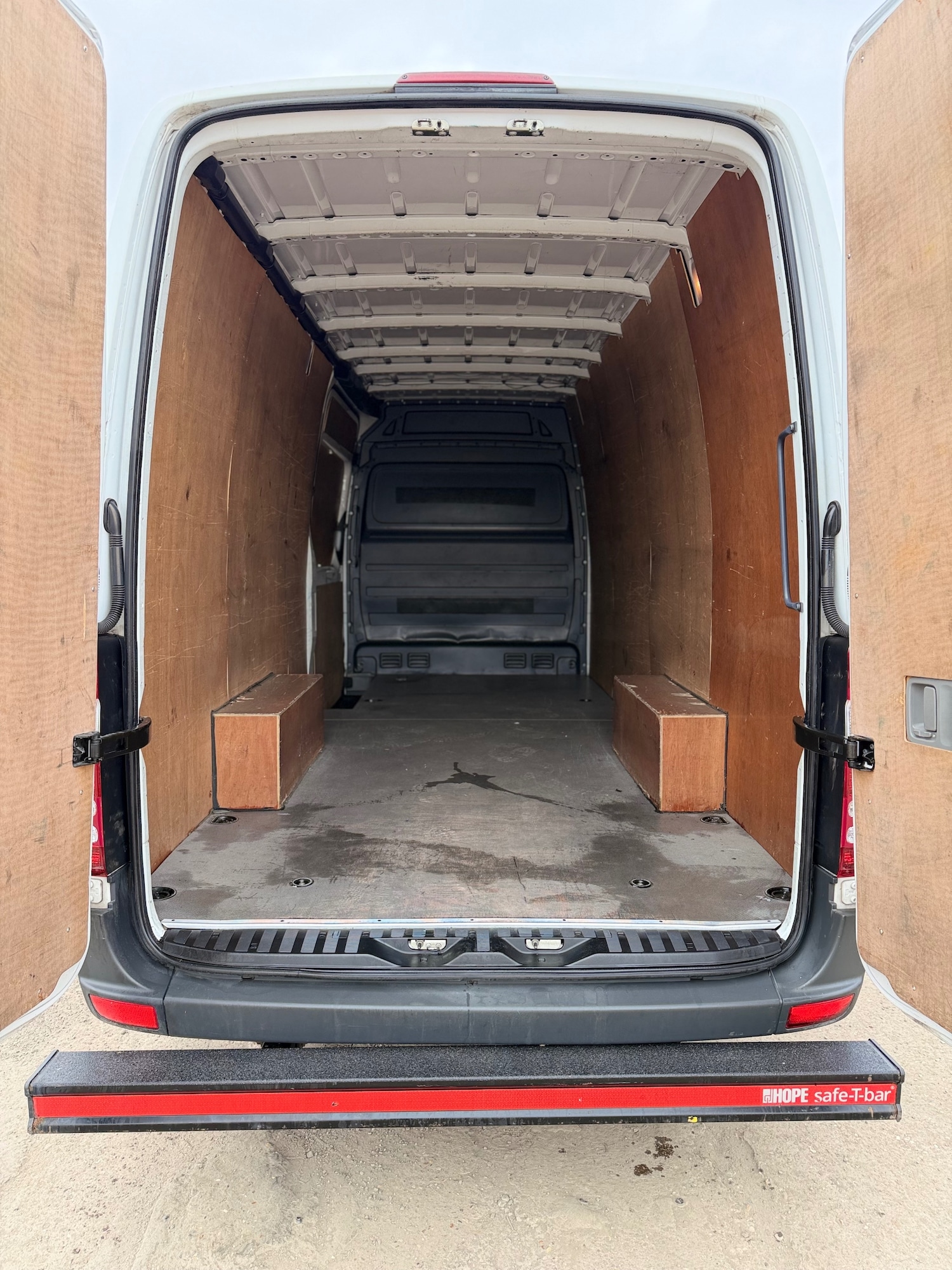 Used Mercedes-Benz Sprinter 2017 for sale - 77973793: Photo 8