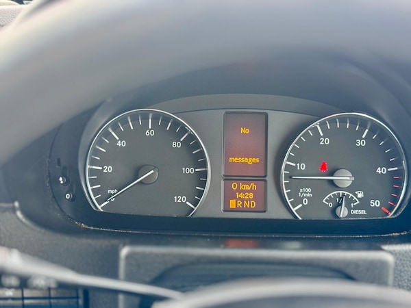 Used Mercedes-Benz Sprinter 2018 for sale - 76209507: Photo 9