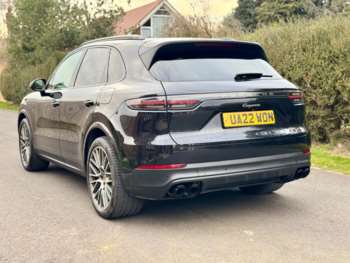 Used Porsche Cayenne 2022 for sale - 74094107: Photo