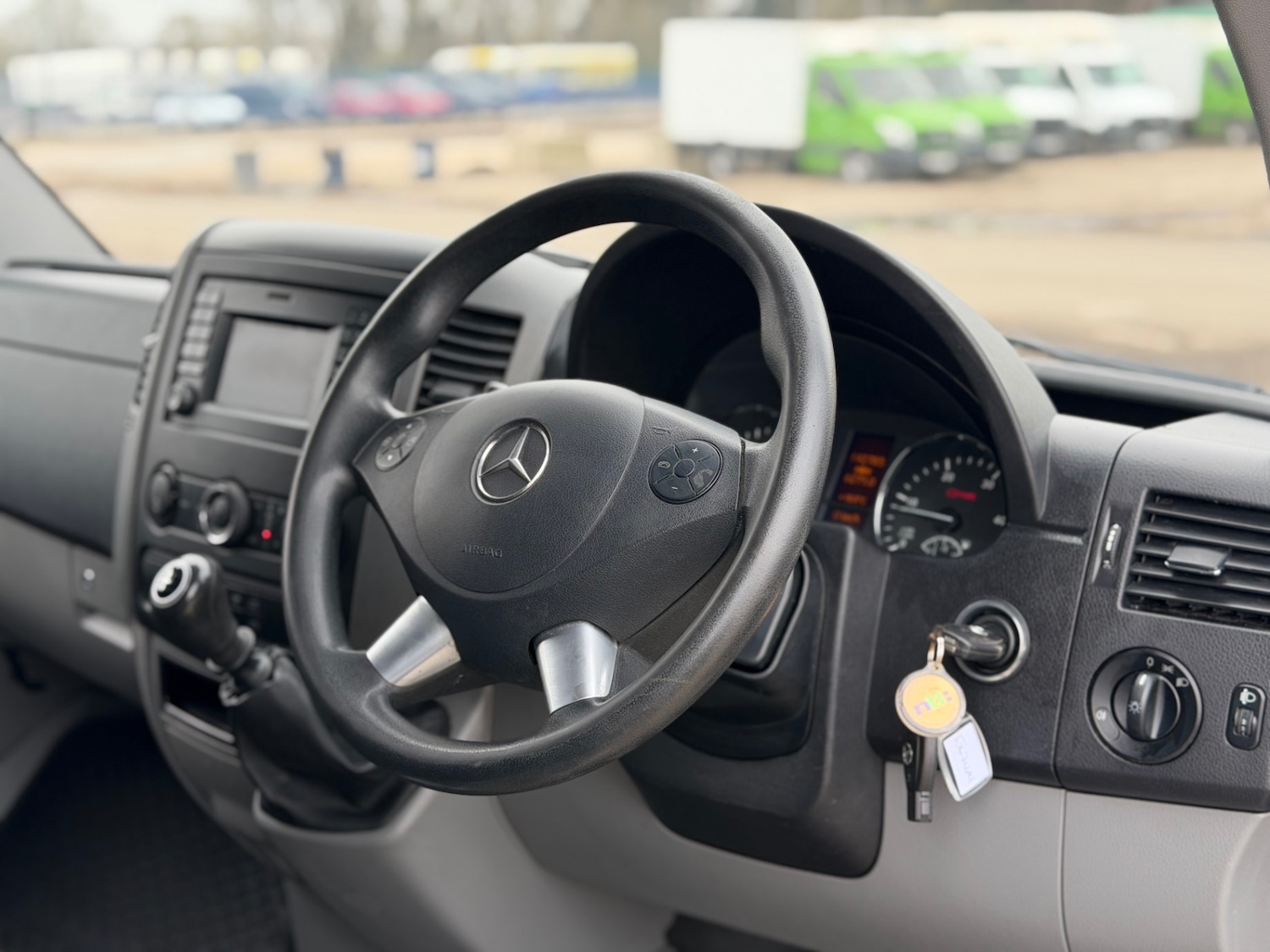 Used Mercedes-Benz Sprinter 2017 for sale - 77973903: Photo 13