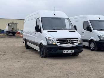 Used Mercedes-Benz Sprinter 2017 for sale - 77973903: Photo