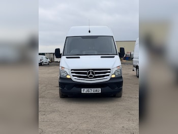 Used Mercedes-Benz Sprinter 2017 for sale - 77973903: Photo