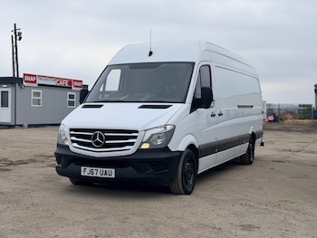 Used Mercedes-Benz Sprinter 2017 for sale - 77973903: Photo