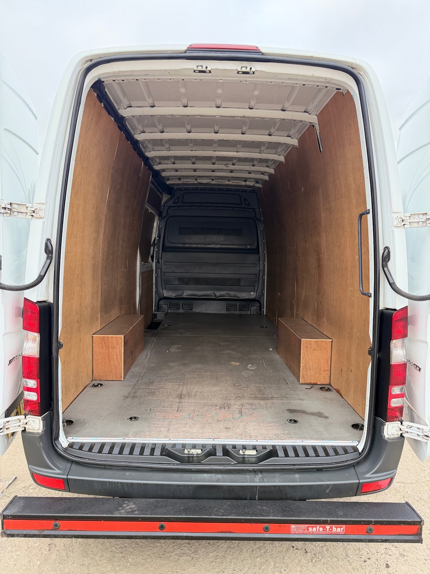 Used Mercedes-Benz Sprinter 2017 for sale - 77973903: Photo 7