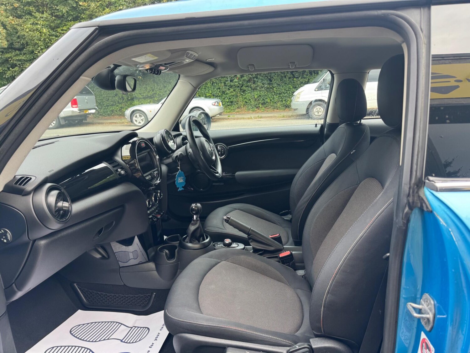 Vehicle 44