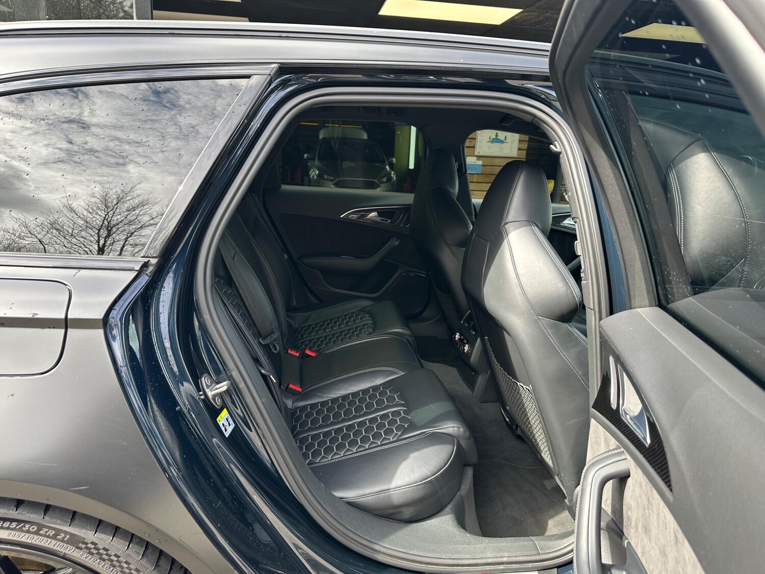 Used Audi RS6 2017 for sale - 78058632: Photo 21