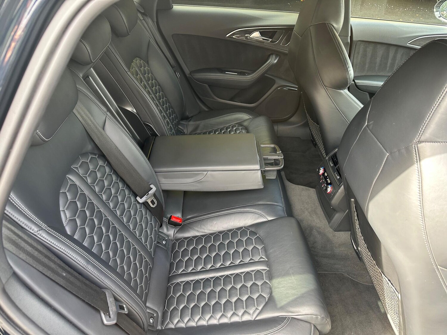 Used Audi RS6 2017 for sale - 78058632: Photo 22