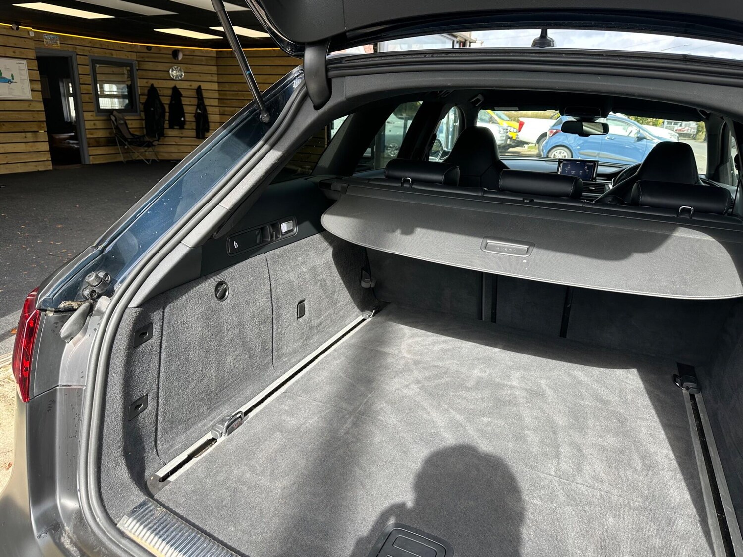 Used Audi RS6 2017 for sale - 78058632: Photo 56