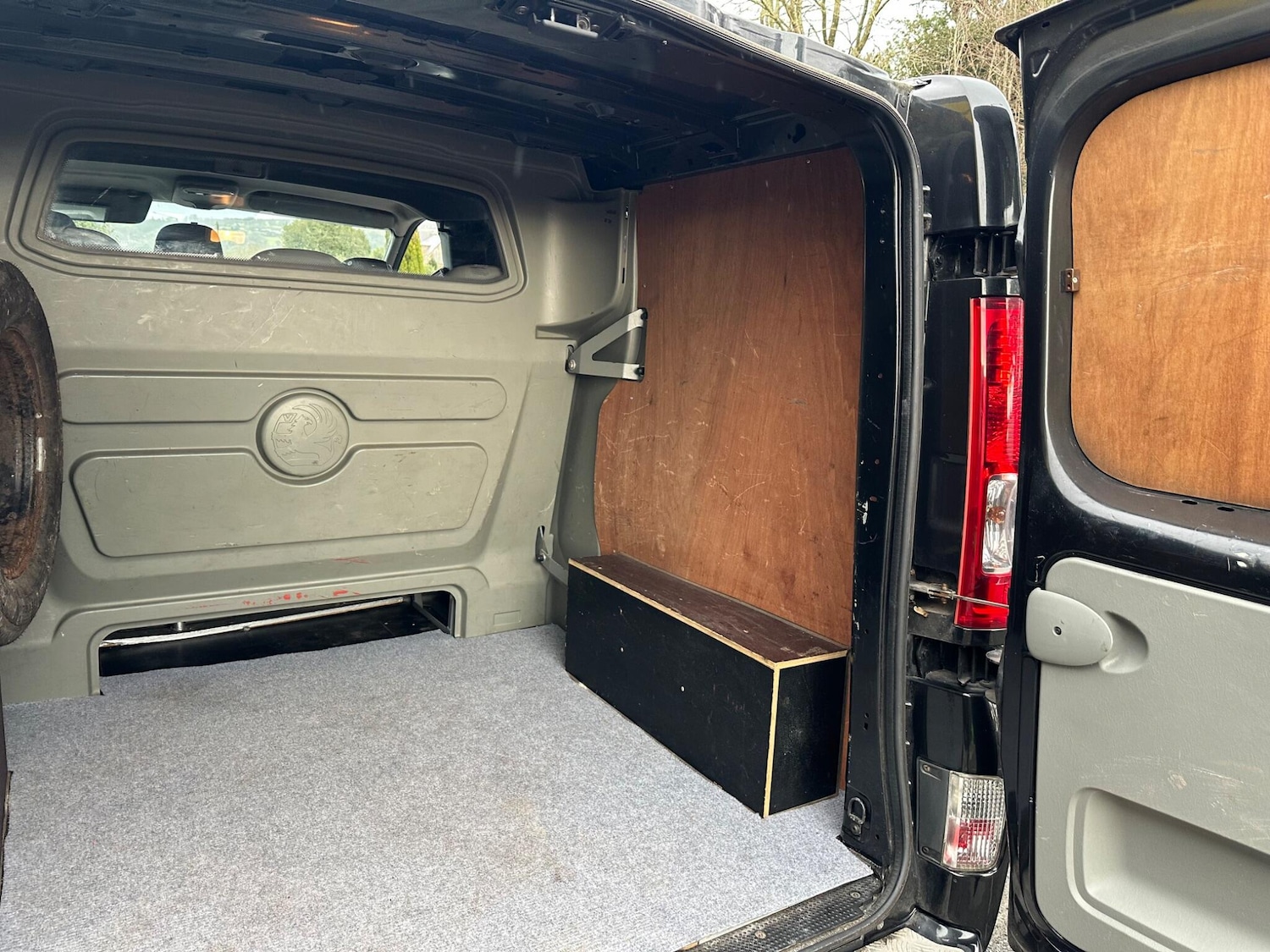 Used Vauxhall Vivaro 2011 for sale - 77143597: Photo 23