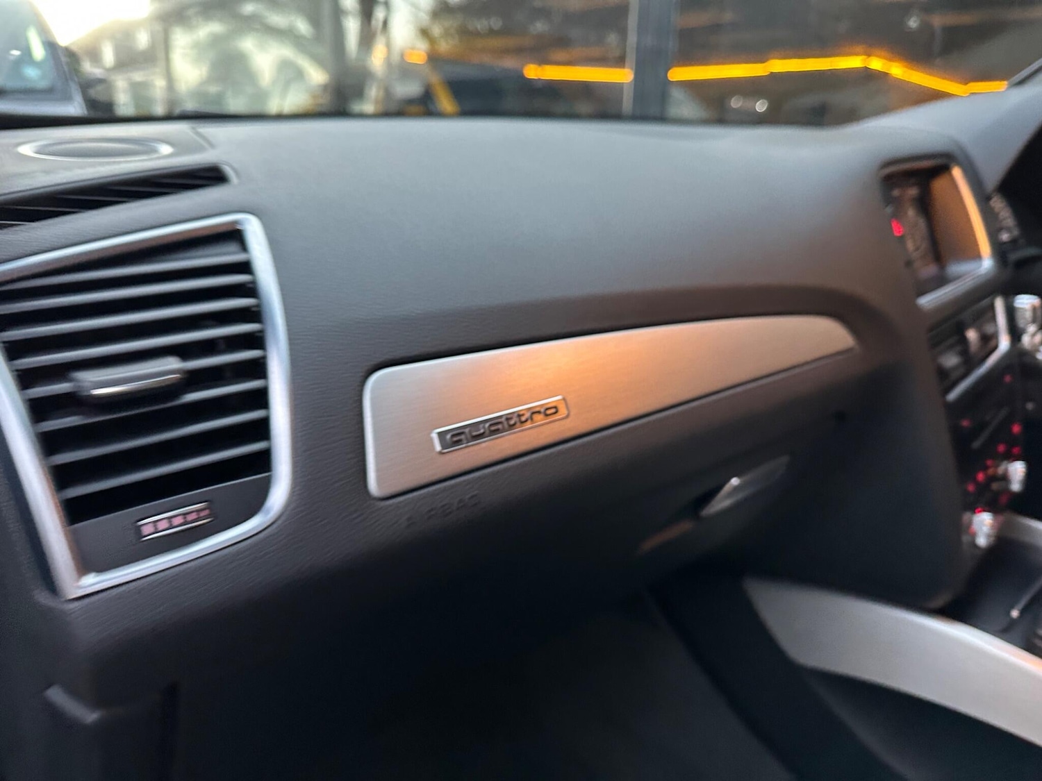 Used Audi Q5 2014 for sale - 76607178: Photo 55